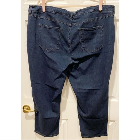 Plus Size Jeans - Picture 2 of 3